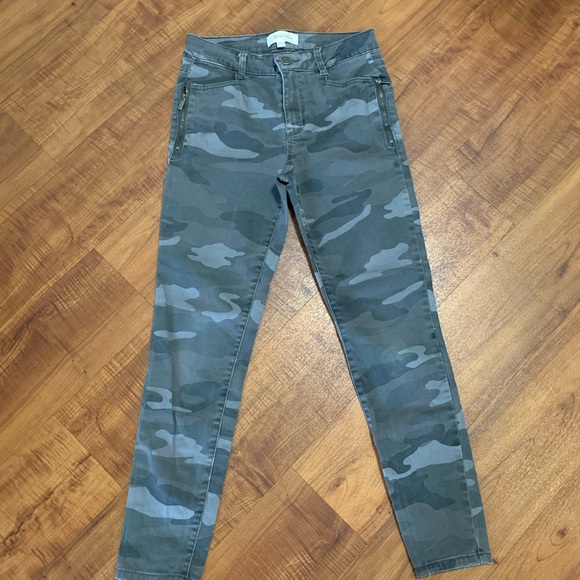 Rewind - Picture 2 of 3